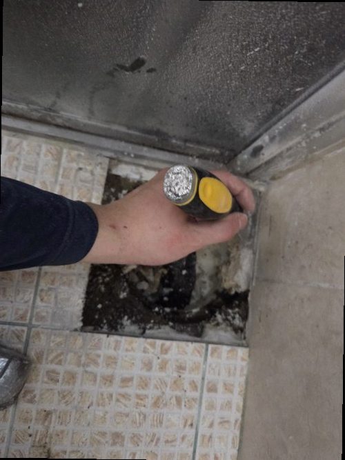 성북구 누수탐지 공압 검사와 청음 탐지를 진행하는 누수 점검 장비