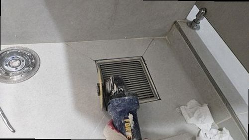연수구 누수탐지 동춘동 빌라 1층 거실 벽면 시공 후기 사진