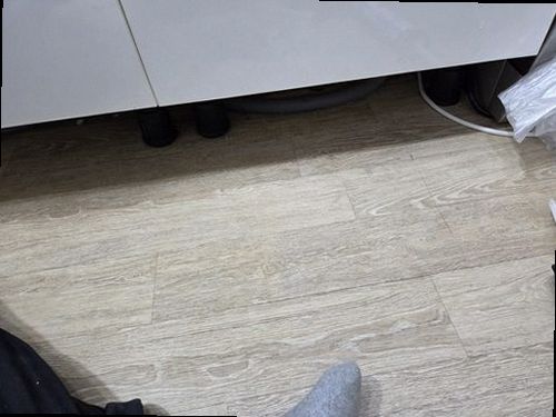 팔달구 누수탐지 수도계량기 별침과 밸브를 확인하는 모습