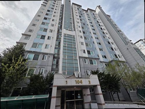 세종시 누수탐지 공압 게이지와 청음탐지 장비로 누수 위치를 확인하는 과정
