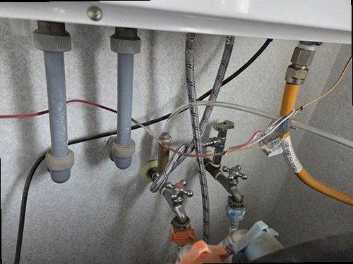 부산진구 누수탐지 당감4동 누수탐지 싱크대도배젖음 왜 물자국은 반복될까요?