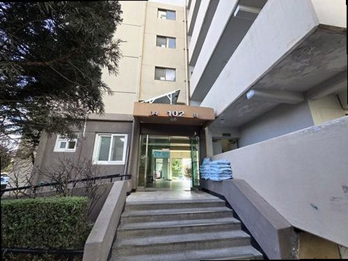 의왕 누수탐지 가스탐지기와 청음탐지기로 누수 위치를 확인하는 모습