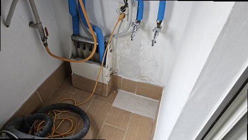 소사구 누수탐지 보일러와 분배기에 연결된 난방 배관 구조