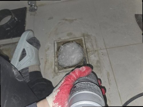 사하구 누수탐지 하단동 오피스텔 지하 2층 주차장 기둥 옆 시공 후기 사진